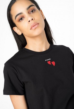 Pinko T-shirt With Heart Embroidery LIMO BLACK | SN-PKO33238